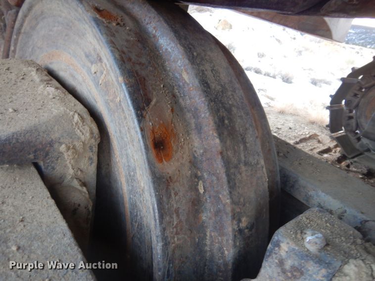 image for item DM5344 1991 Caterpillar 245B  excavator