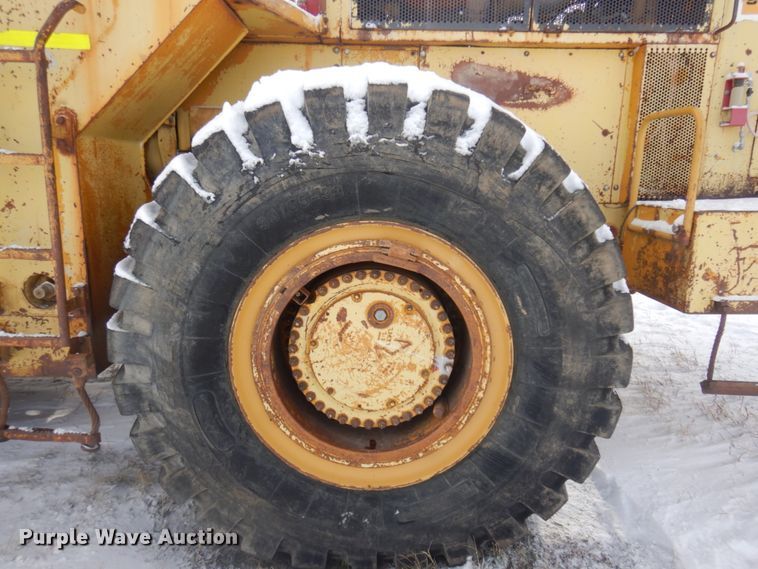 image for item DM5346 1977 Caterpillar 988B  wheel loader