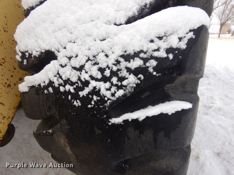 image for item DM5346 1977 Caterpillar 988B  wheel loader