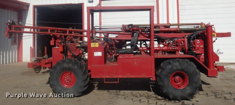 image for item DM5362 1988 CME 550  drilling rig