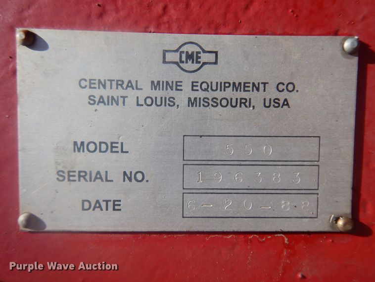 image for item DM5362 1988 CME 550  drilling rig