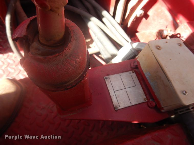 image for item DM5362 1988 CME 550  drilling rig