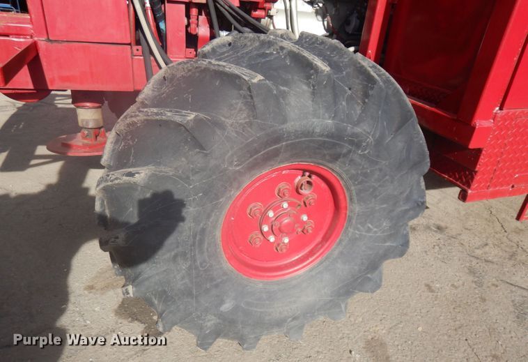 image for item DM5362 1988 CME 550  drilling rig