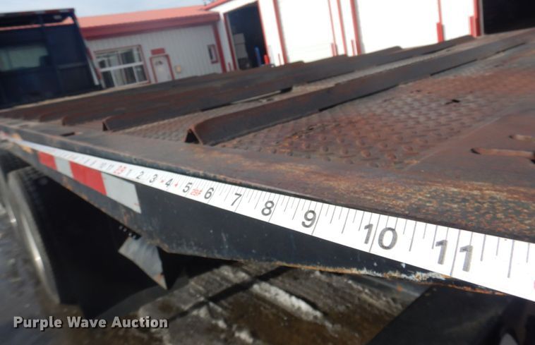 image for item DM5364 2005 Mack CV713  flatbed truck