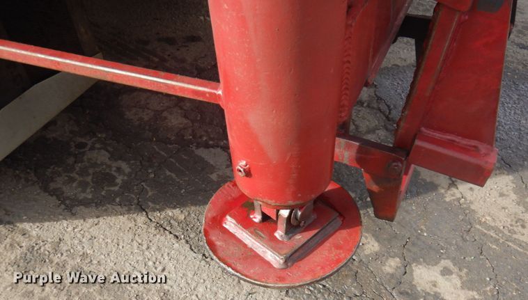 image for item DM5365 1994 GMC TopKick C6500  drilling rig truck