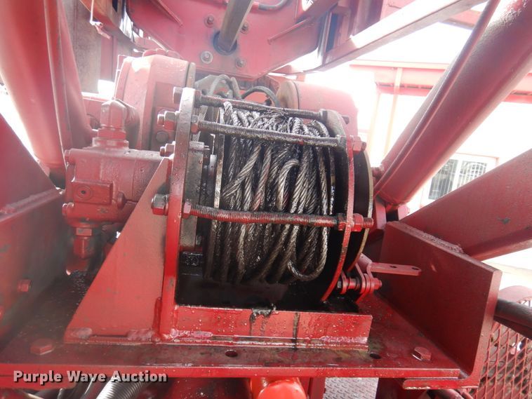 image for item DM5365 1994 GMC TopKick C6500  drilling rig truck