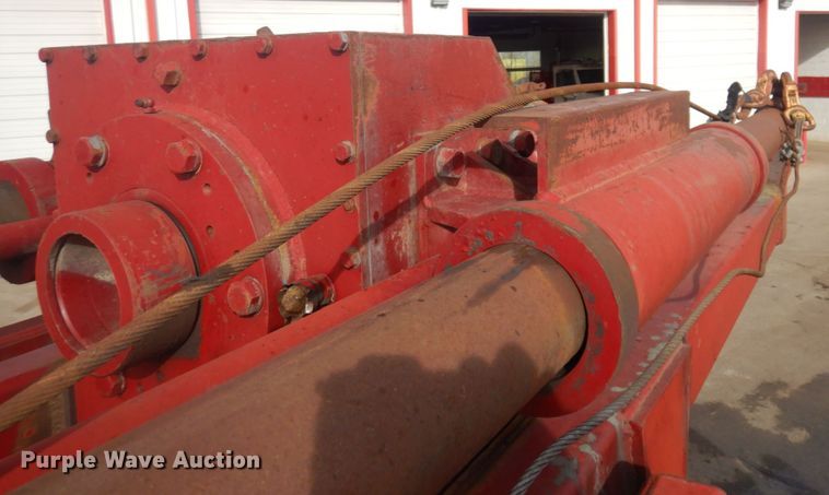 image for item DM5365 1994 GMC TopKick C6500  drilling rig truck