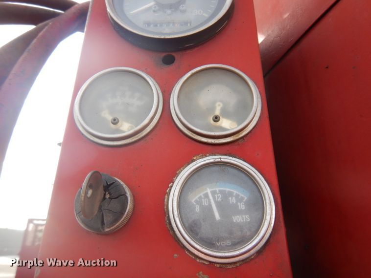 image for item DM5365 1994 GMC TopKick C6500  drilling rig truck