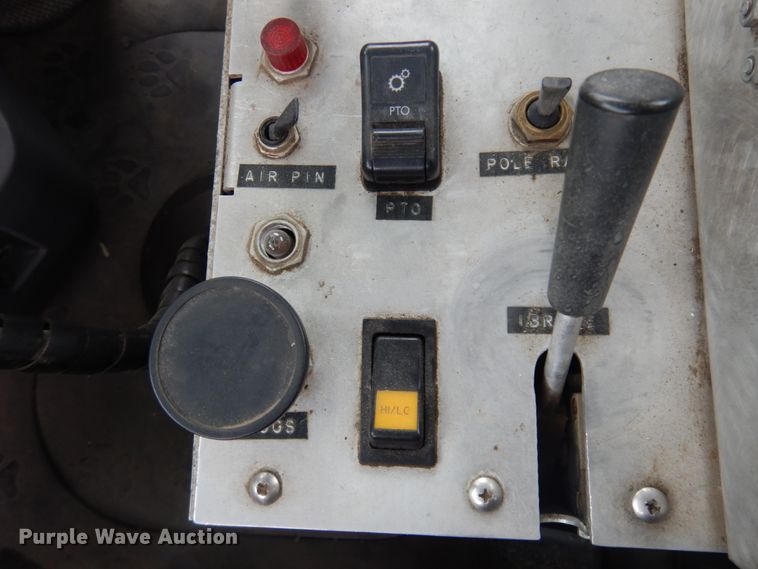 image for item DM5367 2011 Mack GU813  winch truck