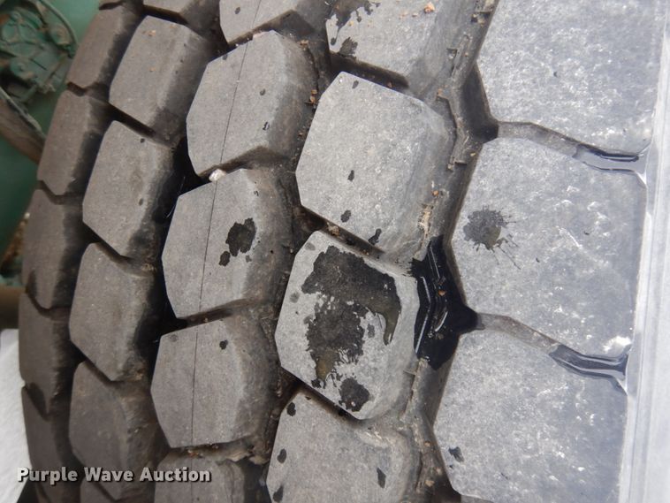 image for item DM5367 2011 Mack GU813  winch truck