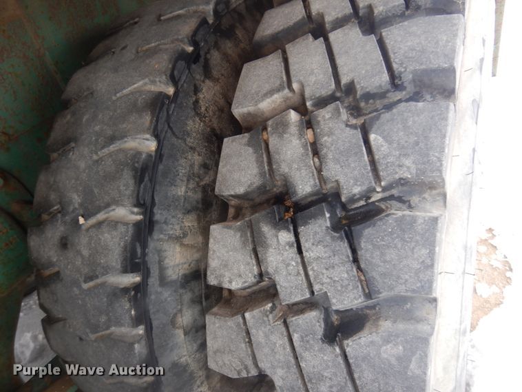 image for item DM5367 2011 Mack GU813  winch truck