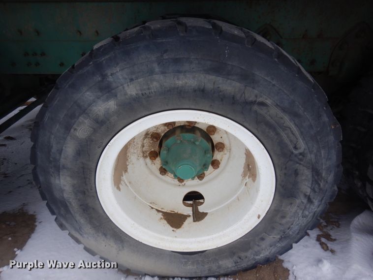 image for item DM5367 2011 Mack GU813  winch truck