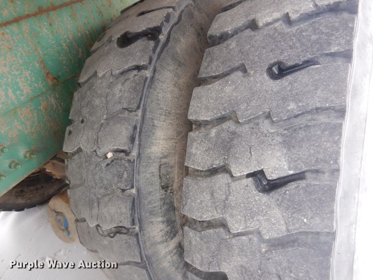 image for item DM5367 2011 Mack GU813  winch truck