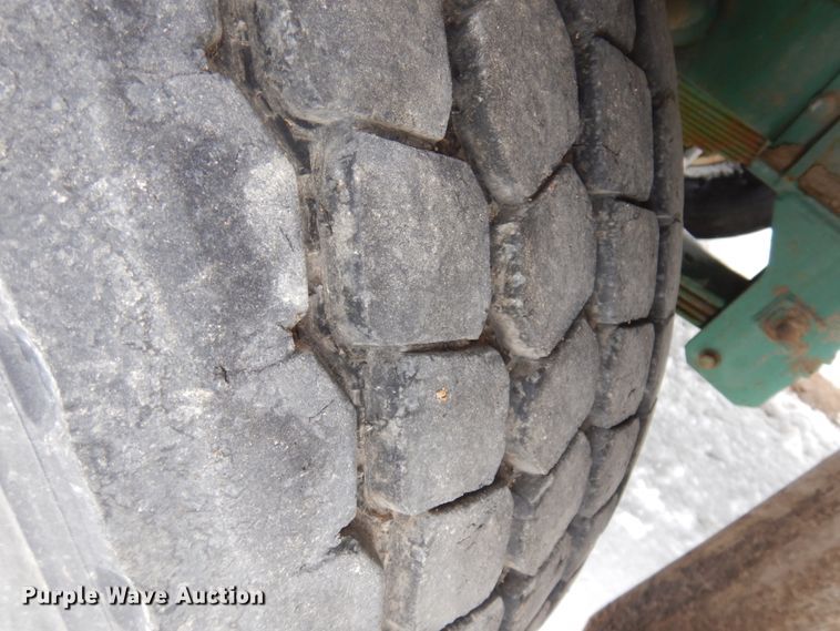 image for item DM5367 2011 Mack GU813  winch truck