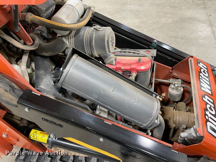 image for item DN0182 2017 Ditch Witch SK800  compact utility loader