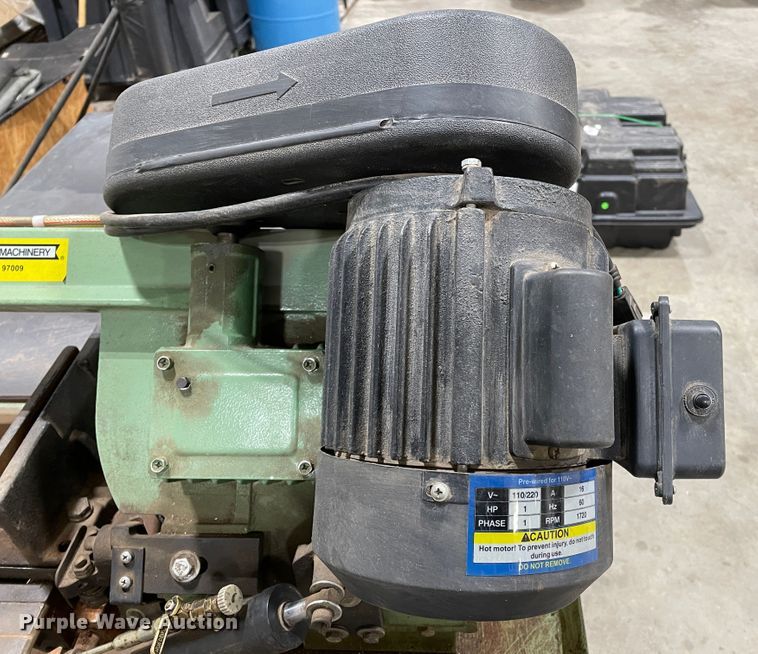 image for item DN0183 Central Machinery  97009 bandsaw