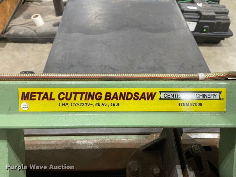 image for item DN0183 Central Machinery  97009 bandsaw