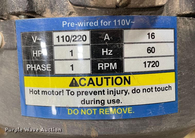 image for item DN0183 Central Machinery  97009 bandsaw