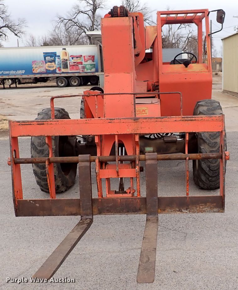 image for item DN2479 SkyTrak 6036  telehandler