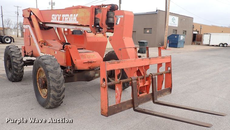 image for item DN2479 SkyTrak 6036  telehandler