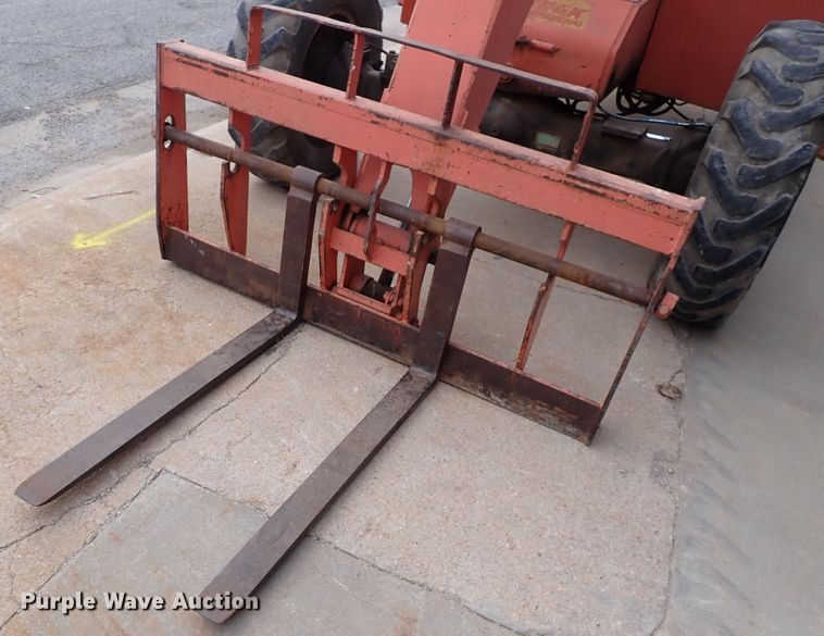 image for item DN2479 SkyTrak 6036  telehandler