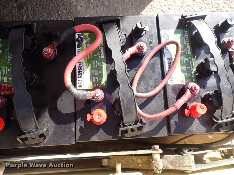 image for item DN2482 2000 JLG 2646-E2  forklift