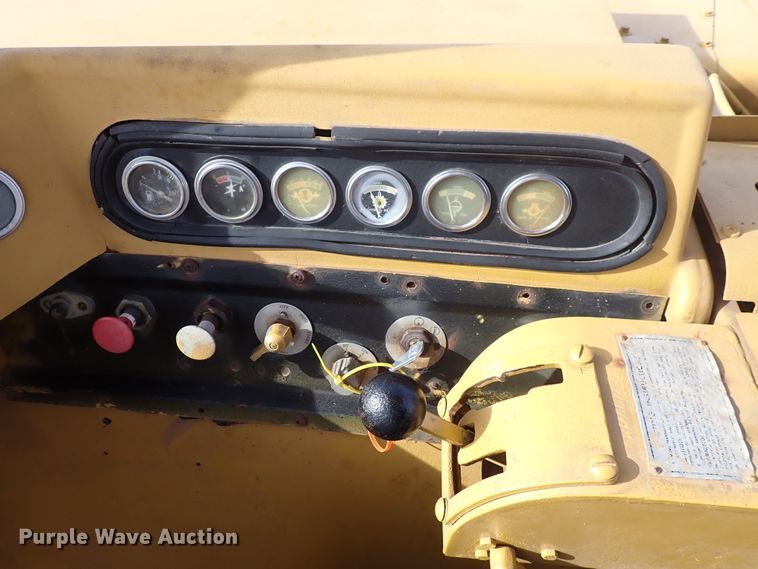 image for item DN2483 1978 Caterpillar 613B  elevating scraper