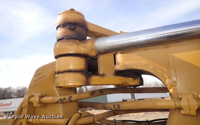 image for item DN2483 1978 Caterpillar 613B  elevating scraper