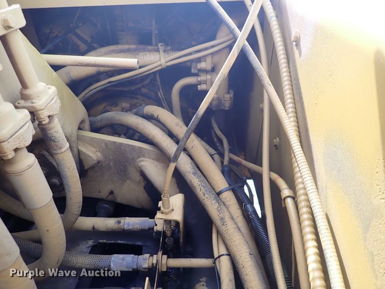 image for item DN2483 1978 Caterpillar 613B  elevating scraper