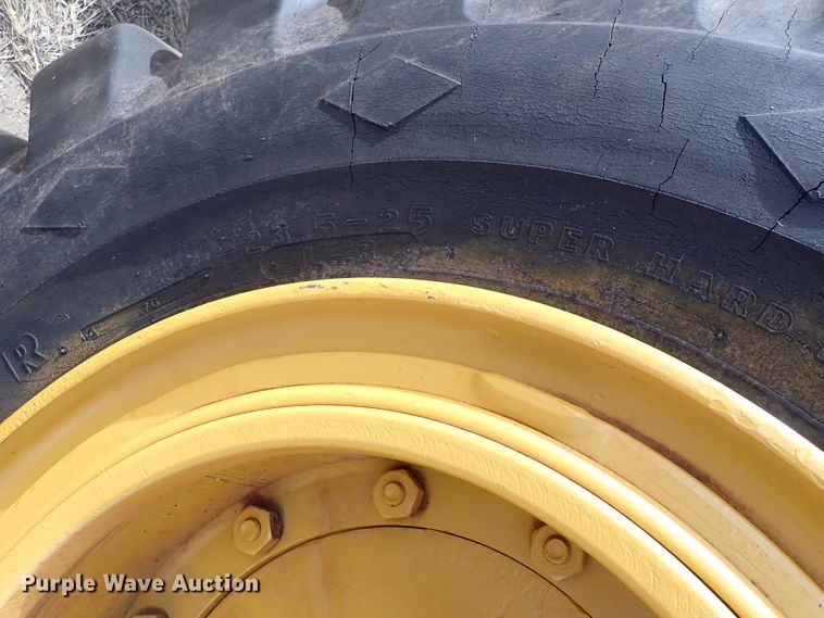 image for item DN2483 1978 Caterpillar 613B  elevating scraper