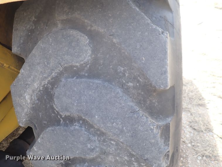 image for item DN2483 1978 Caterpillar 613B  elevating scraper