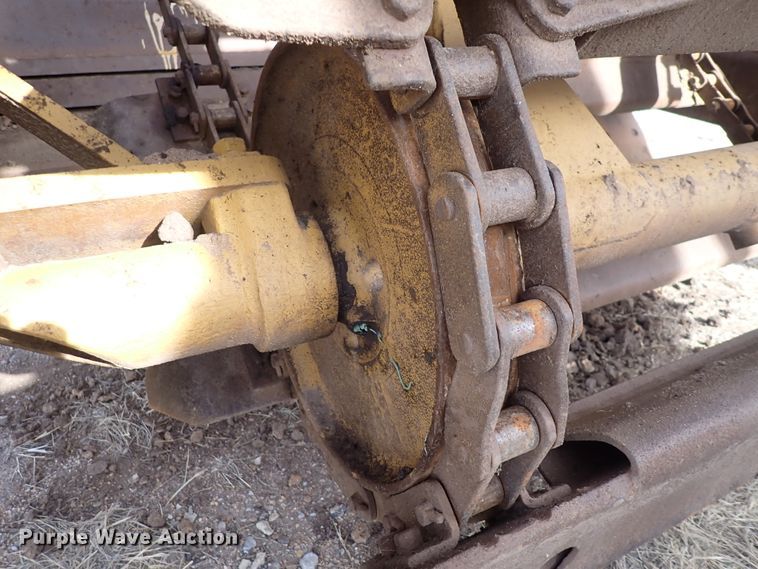 image for item DN2483 1978 Caterpillar 613B  elevating scraper