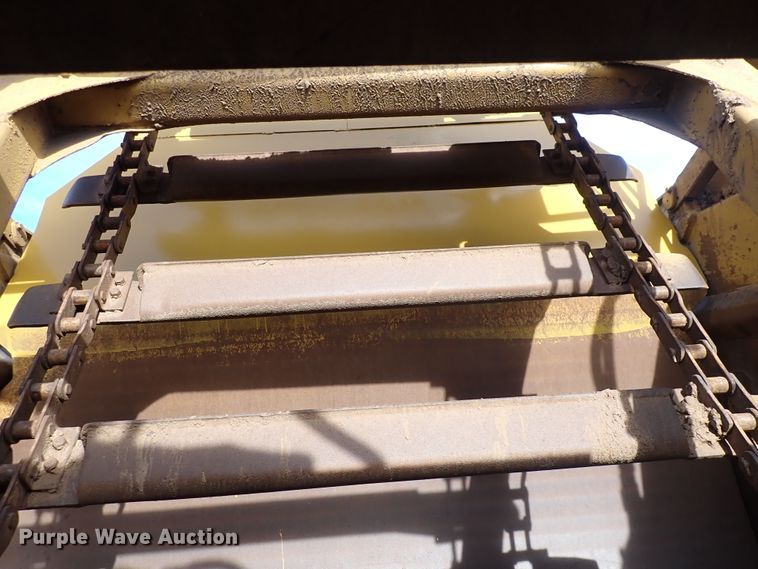 image for item DN2483 1978 Caterpillar 613B  elevating scraper