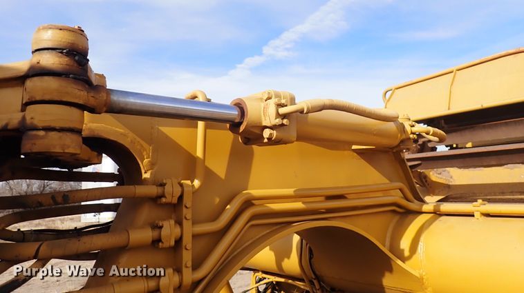 image for item DN2483 1978 Caterpillar 613B  elevating scraper