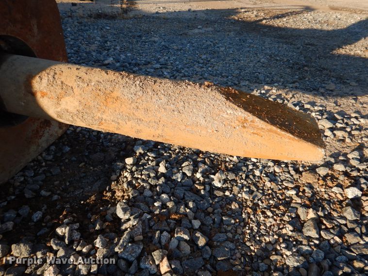 image for item DN2682 Caterpillar H120CS  breaker