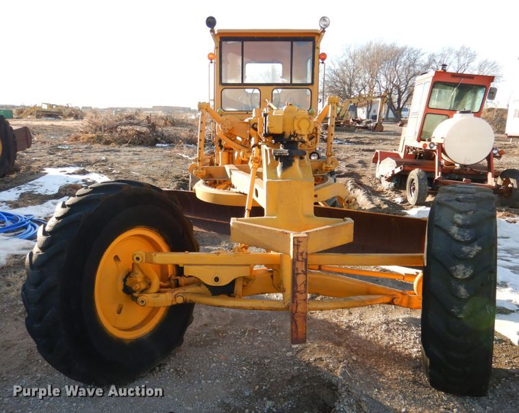 image for item DN2685 Caterpillar 12  motor grader
