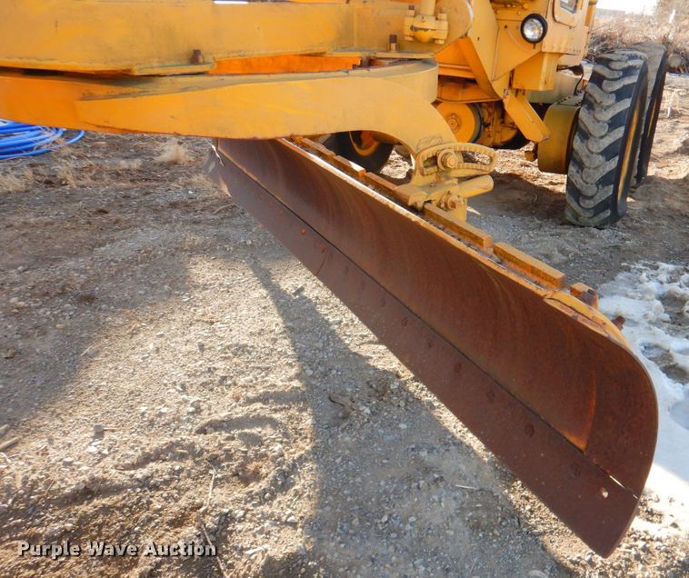 image for item DN2685 Caterpillar 12  motor grader