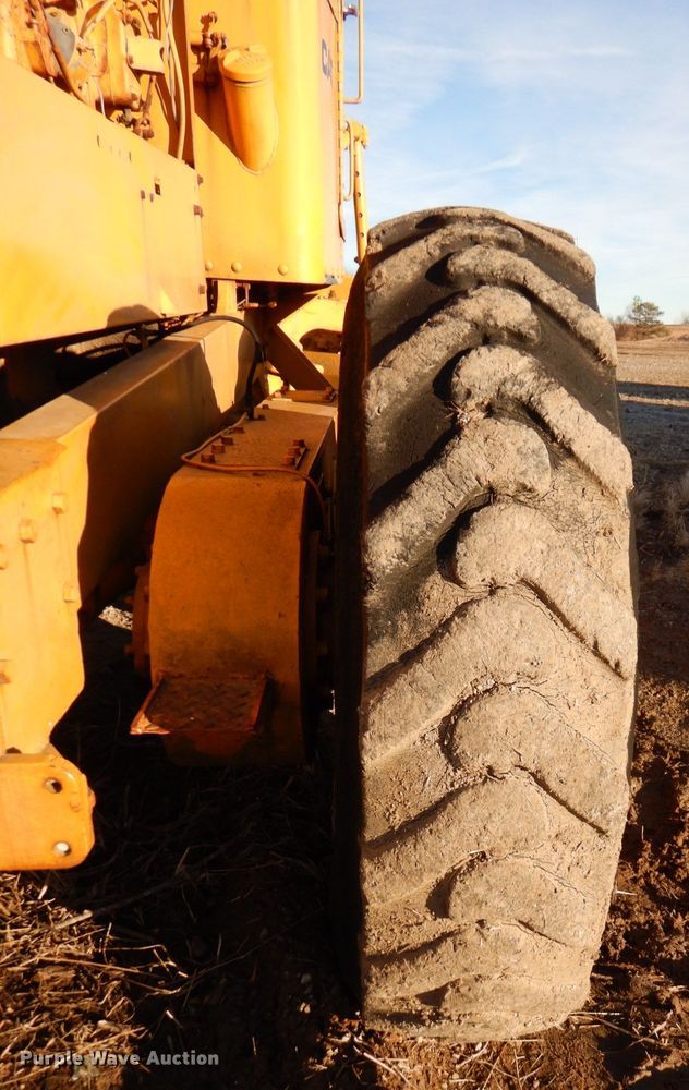 image for item DN2685 Caterpillar 12  motor grader