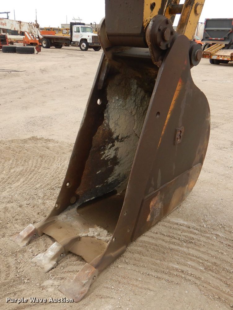 image for item DN5422 2000 Caterpillar 325BL  excavator