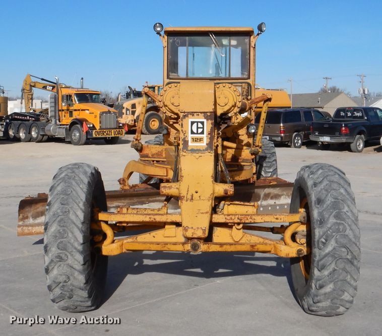 image for item DN5465 1969 Caterpillar 12F  rigid frame motor grader