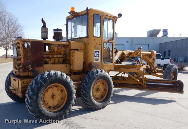 image for item DN5465 1969 Caterpillar 12F  rigid frame motor grader