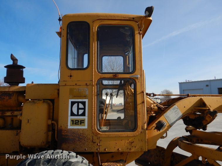 image for item DN5465 1969 Caterpillar 12F  rigid frame motor grader