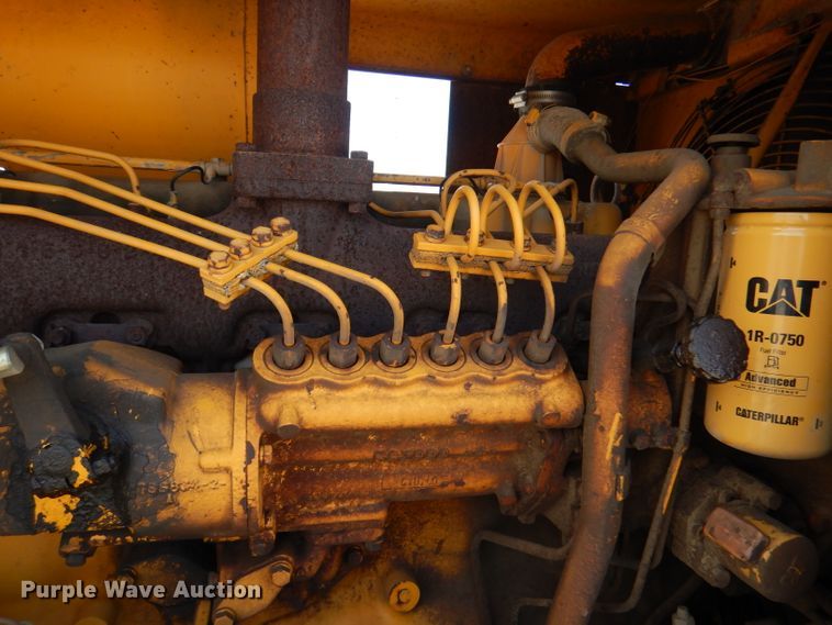 image for item DN5465 1969 Caterpillar 12F  rigid frame motor grader