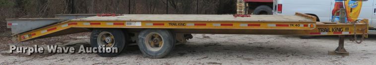 image for item DN7882 1988 Trail King TK40-2400  equipment trailer