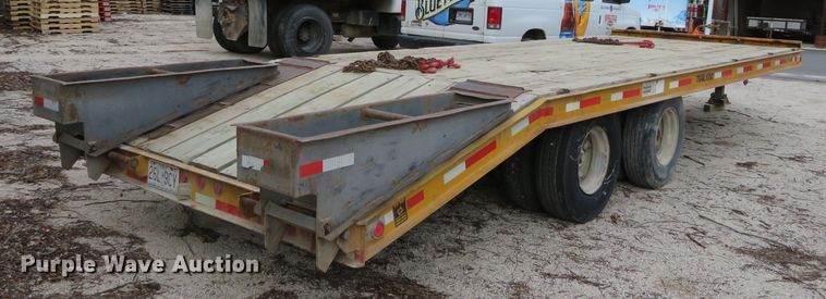 image for item DN7882 1988 Trail King TK40-2400  equipment trailer