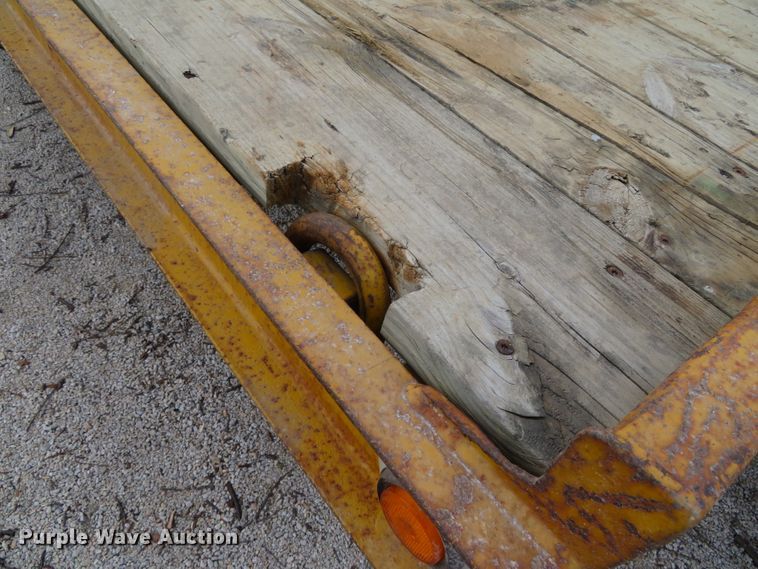 image for item DN7882 1988 Trail King TK40-2400  equipment trailer