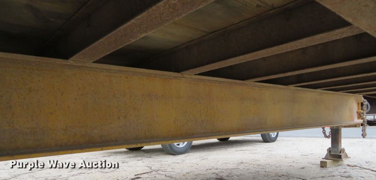 image for item DN7882 1988 Trail King TK40-2400  equipment trailer