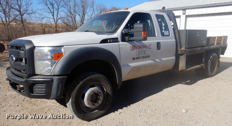 image for item DS5604 2012 Ford F550 Super Duty XL  flatbed truck
