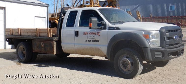 image for item DS5604 2012 Ford F550 Super Duty XL  flatbed truck