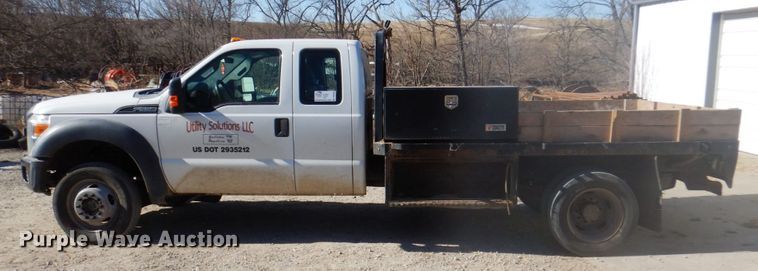 image for item DS5604 2012 Ford F550 Super Duty XL  flatbed truck